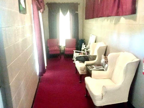 Darien Funeral Home gallery image 3